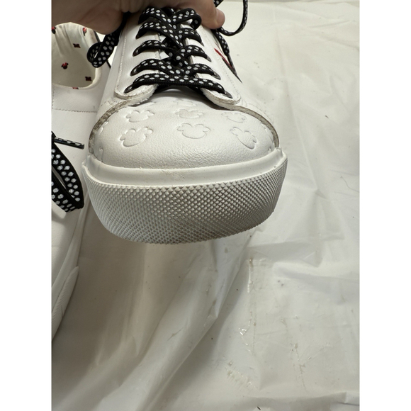 Disney Minnie Mouse Women's Sneakers By Ground Up Tennis Shoes White size 11 - Picture 9 of 16